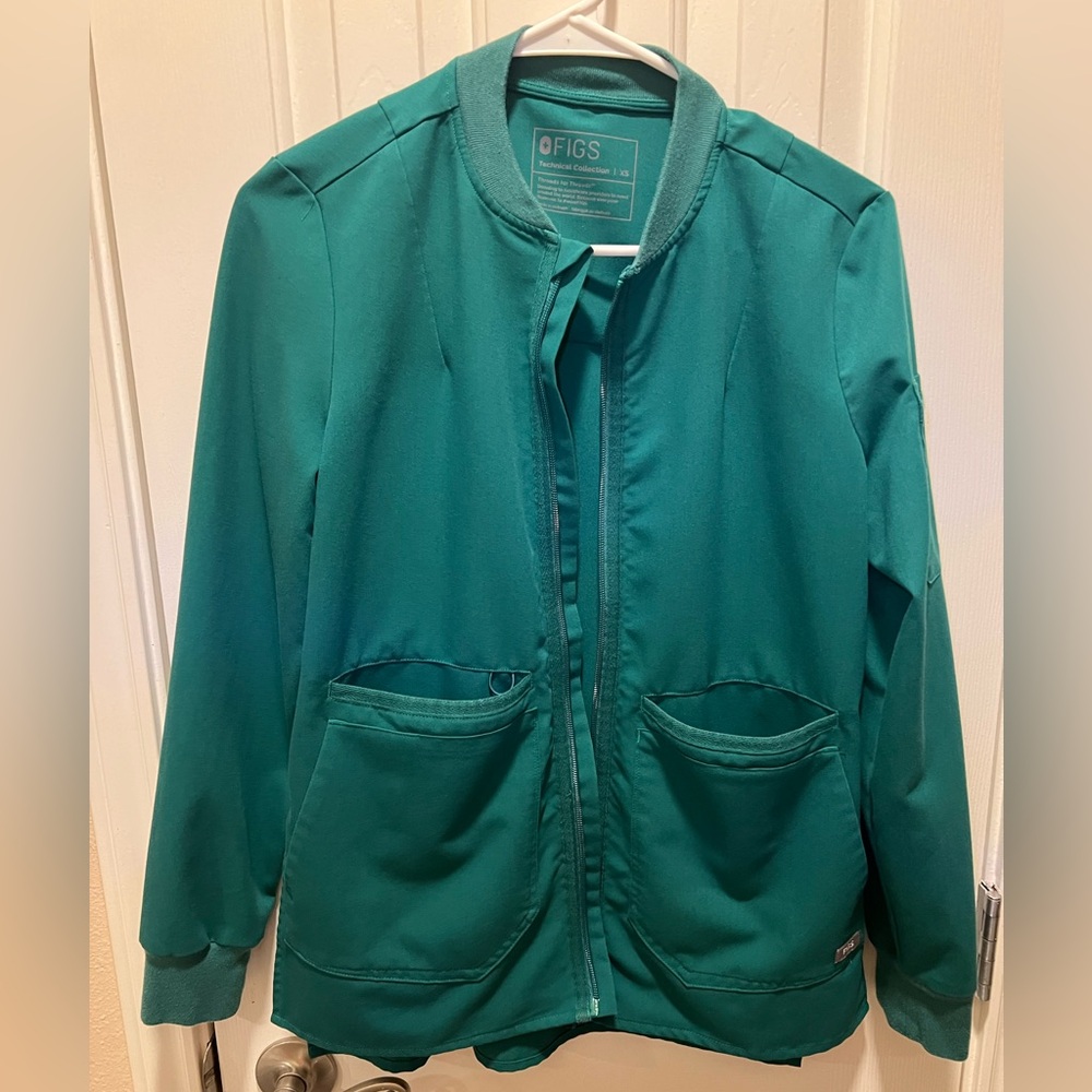 Figs WOMENS green jacket size XS